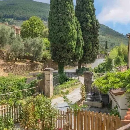 Uno Spazio Di Relax In Toscana アパート Buti