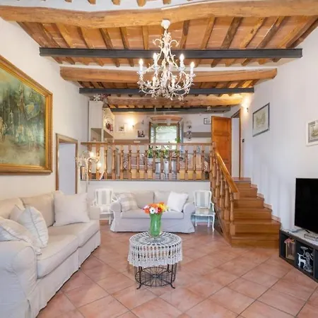 Uno Spazio Di Relax In Toscana *