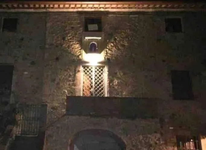 Uno Spazio Di Relax In Toscana Buti